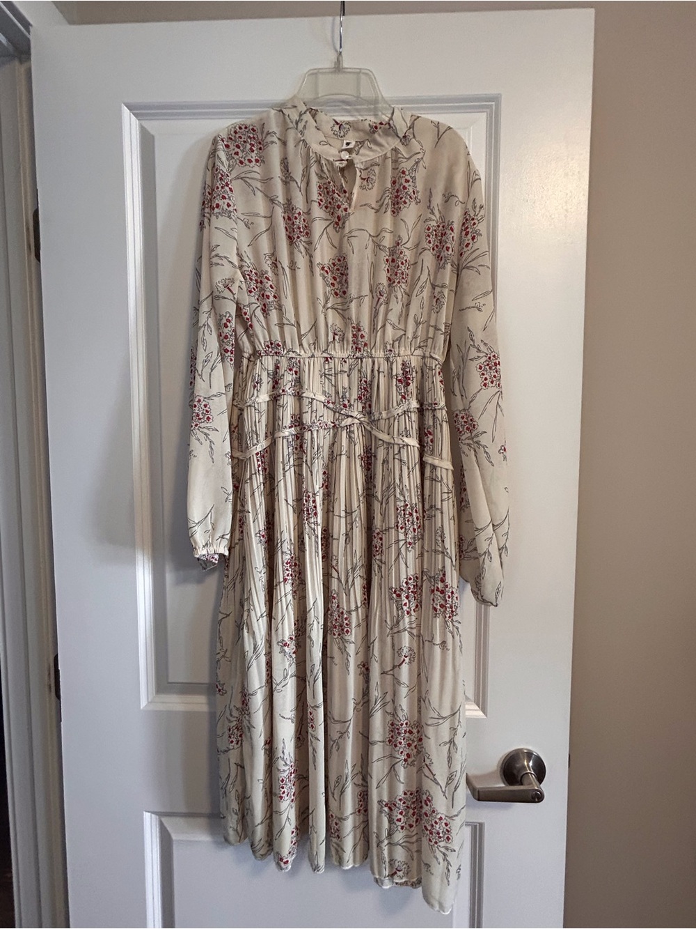 Women's Cream Floral Long-Sleeve Midi Dress